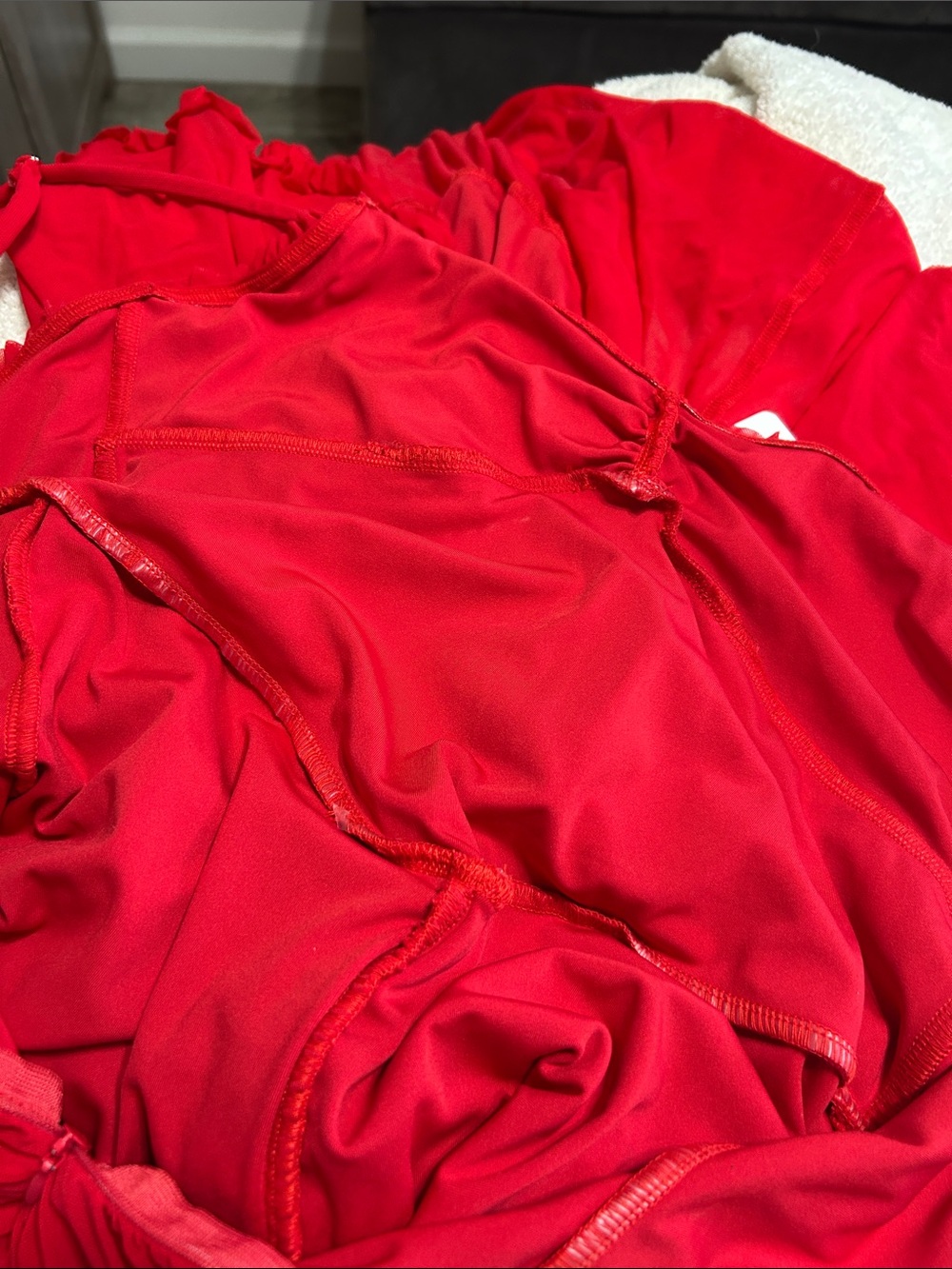 ❤️ Red High-Low Ruffle Dress with Spaghetti Straps - Picture 7 of 8
